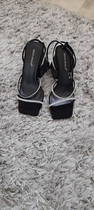 Sandale dama marimea 36