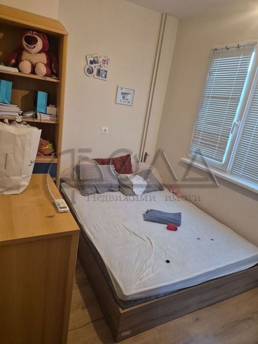 Продава се Тристаен апартамент в София, Връбница 1 - 64 кв.м за 2313 €/кв.м - Снимка #4