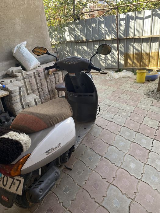 Продается мопед хонда такт