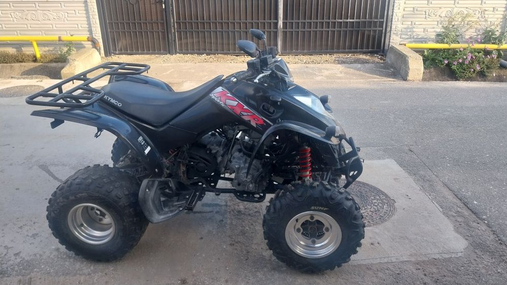 Vând Atv kymco kxr 250