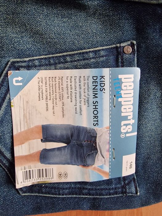 Pantaloni scurți  146 cm