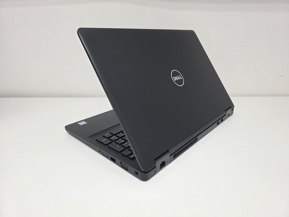 SUPEROFERTA! Laptop Dell Latitude PRO i5-6200U 15.6 FullHD iluminare taste. GARANTIE 1 an