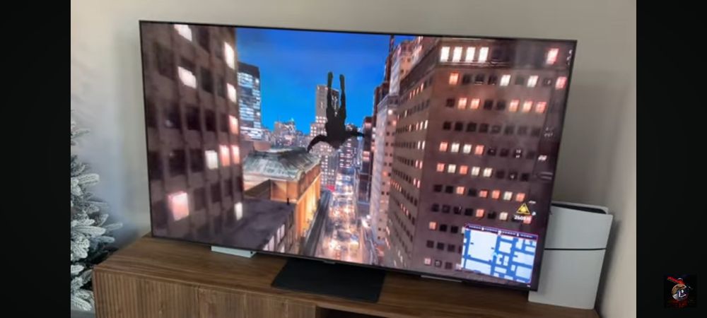 PS5 slim ideal tiniq original djoystik o'yinlari yozigan karobka bor.