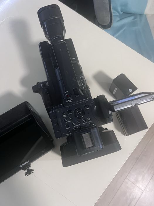 Camera video sony la HDR- AX2000