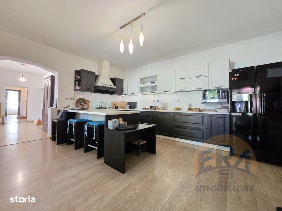 3 Corpuri de cladire | Teren 1.118 mp - Oncea, str. Cantaretului