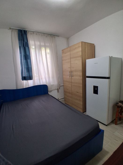 Proprietar inchiriez garsonieră cf.3