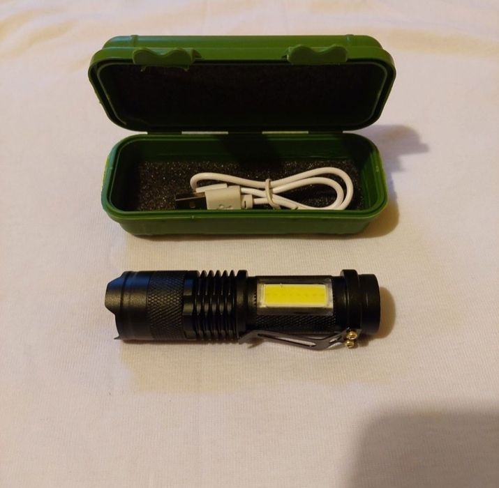 Lanterna acumulator cutie depozitare inclusa