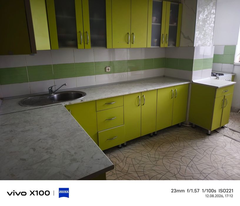 Продам 2 комнатную квартиру