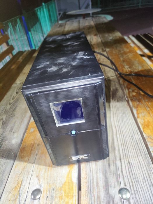 Продам Источник безперебойного питания