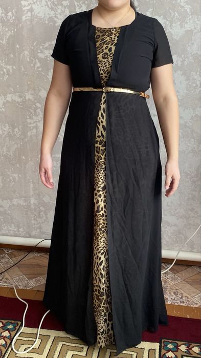 Қара түсті , кешкі көйлек