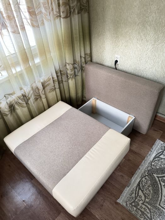 Продается диван для Гостиной