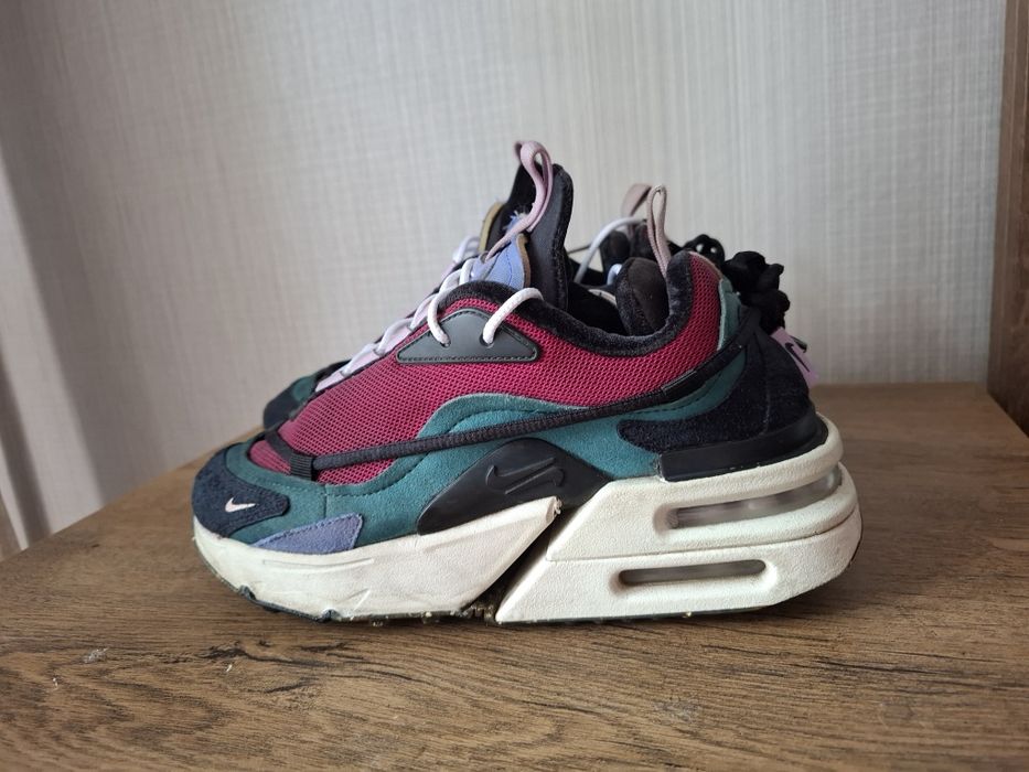 Nike air max Furyosa маратонки 38- 39 номер.