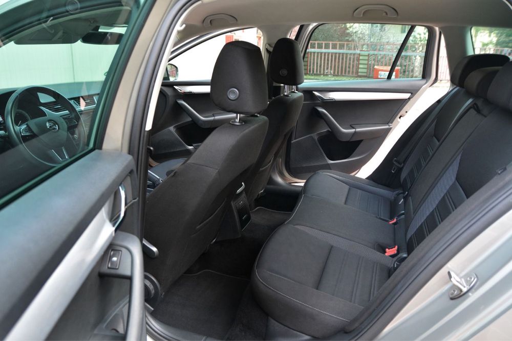 Vând skoda octavia 3 facelift 2019