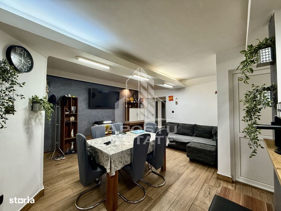 Apartament 4 camere, renovat, centrala proprie, Complexul Studentesc