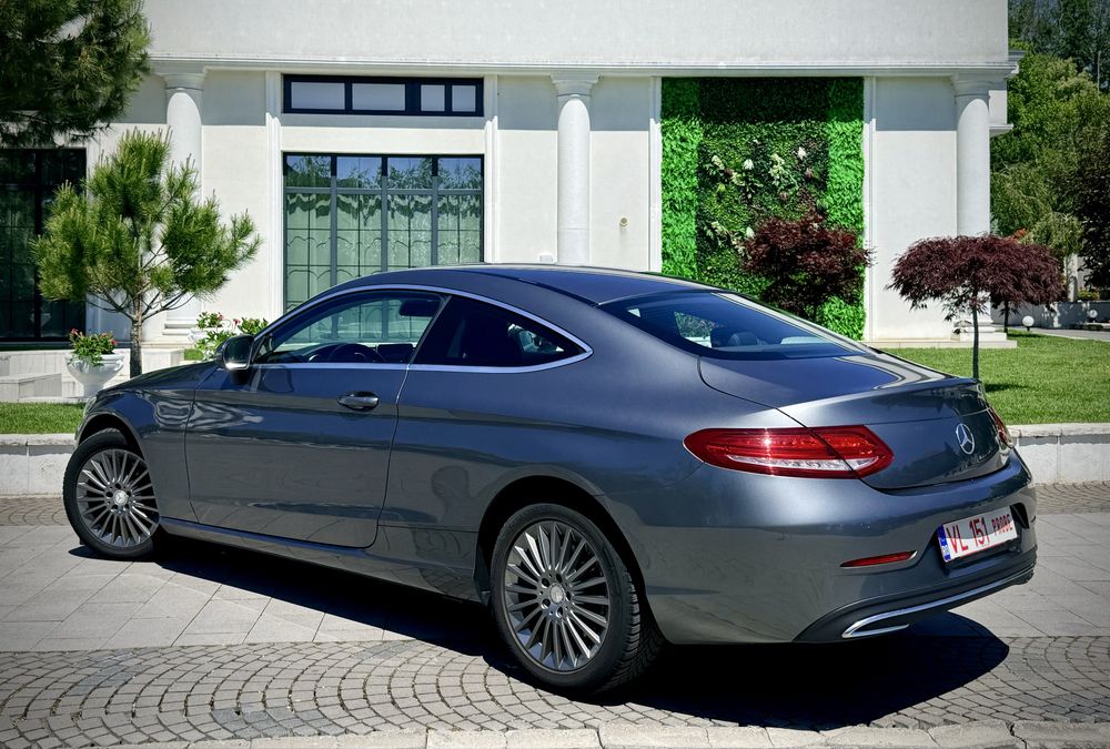 Mercedes Benz C220d Coupe 7G-Tronic! Garantie 12 Luni