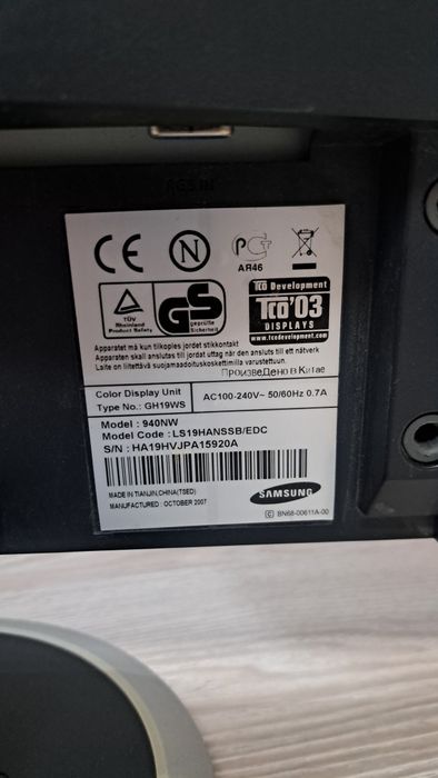 Продам манитор Samsung