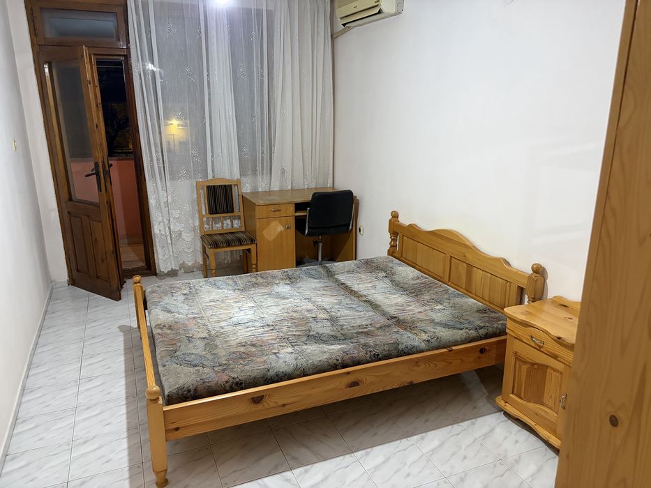 Отдавам  под наем апартамент