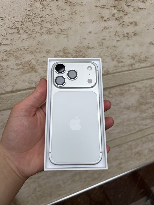 Iphone 17 pro 256 gb sim 72 sikl
