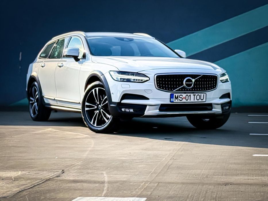 Volvo V90 V90 cross country 2.0D AWD 190cp euro 6 fara ad blue!