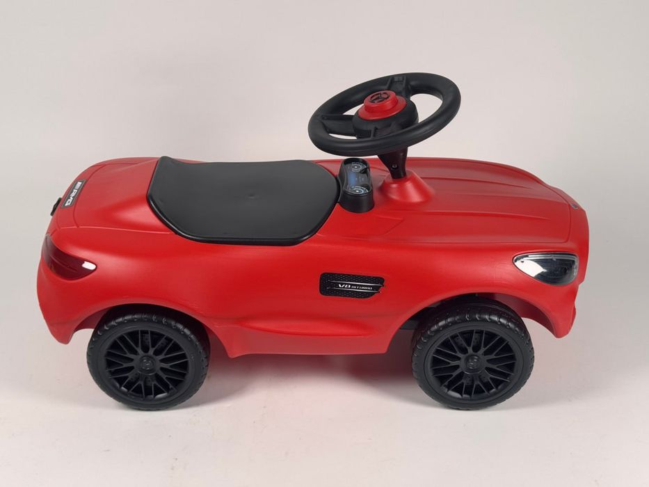 Bolalar mashinasi mercedes benz