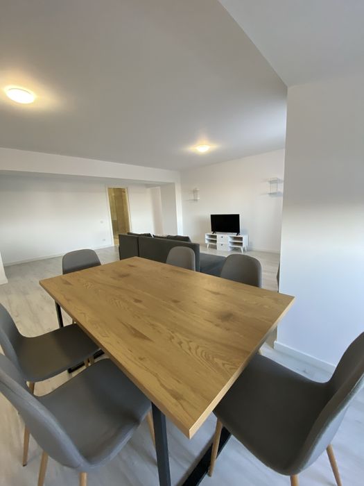 3 Camere de Inchiriat | New Confort City