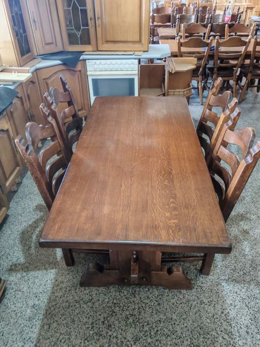 Трапезни комплекти от дъбов  масив