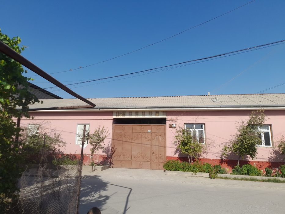 Участка сотилади