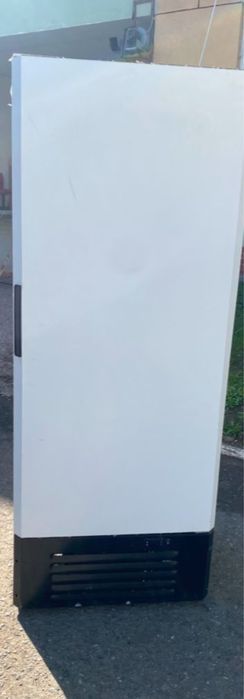 Продам пром. холодильник