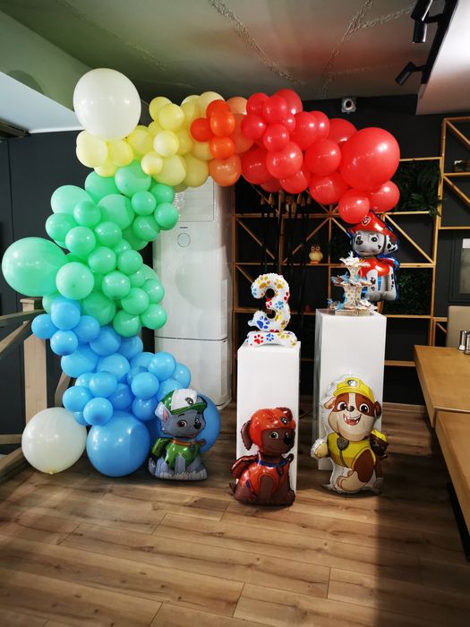 Давам под наем арка, златиста, с диамвтър 2 метра и електрическа помпа