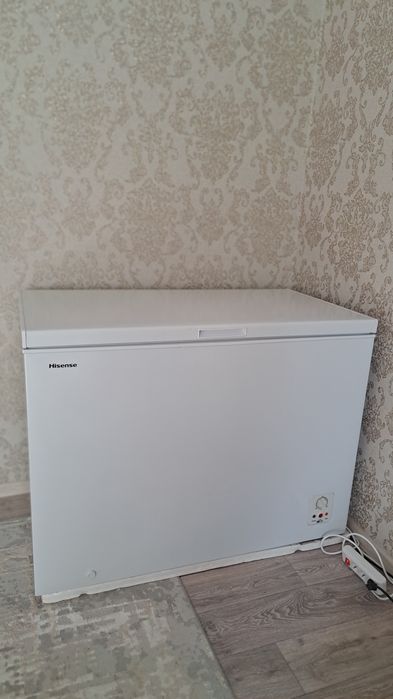 Продам морозильную камеру