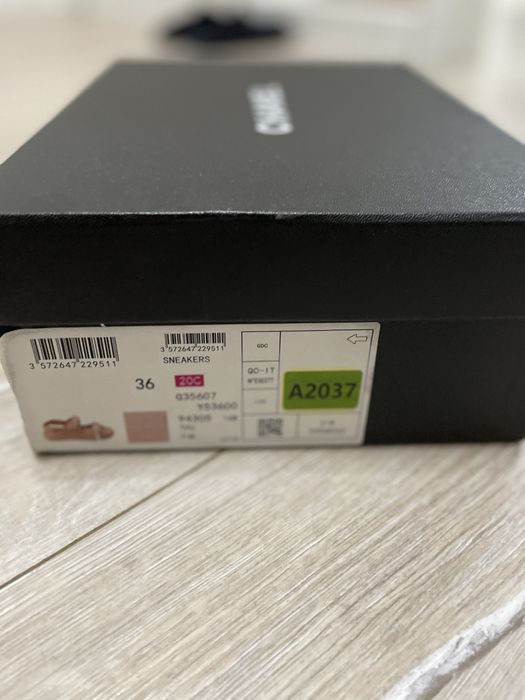 Сандалики женские