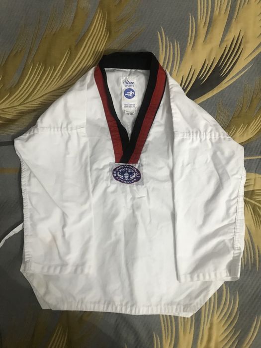 Набор форма для таэквондо