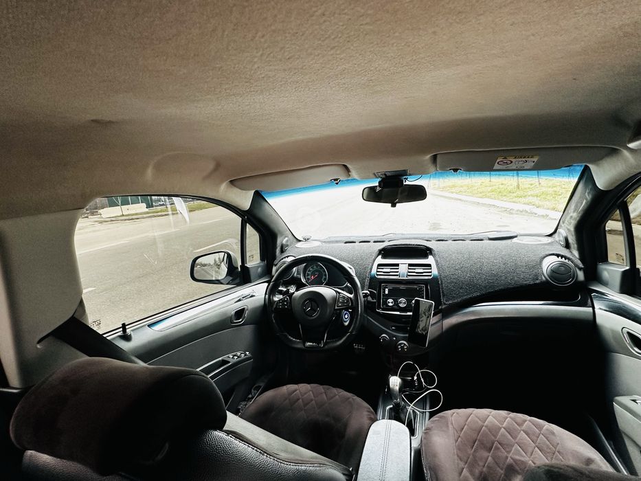 Spark sotiladi srochna