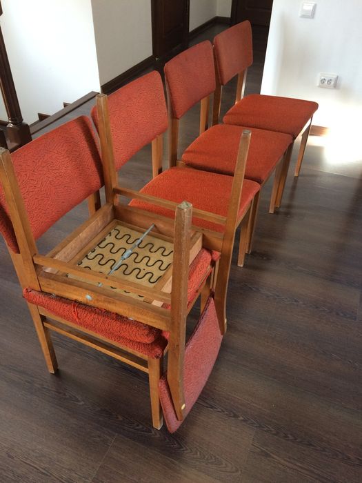 Стулья деревянные 6 штук