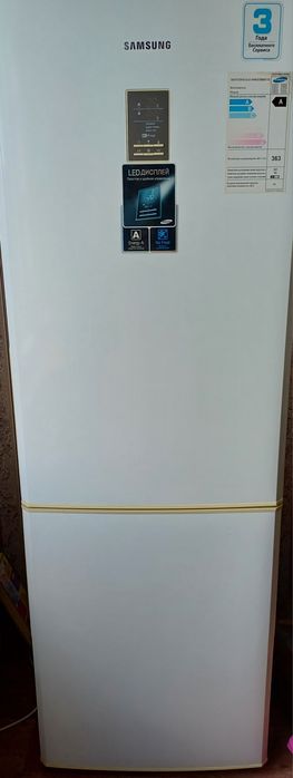 Продам холодильник SAMSUNG  NO FROST