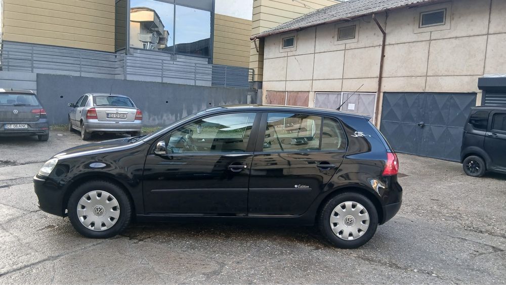 Volkswagen Golf V 1.4 MPI SPECIAL EDITION