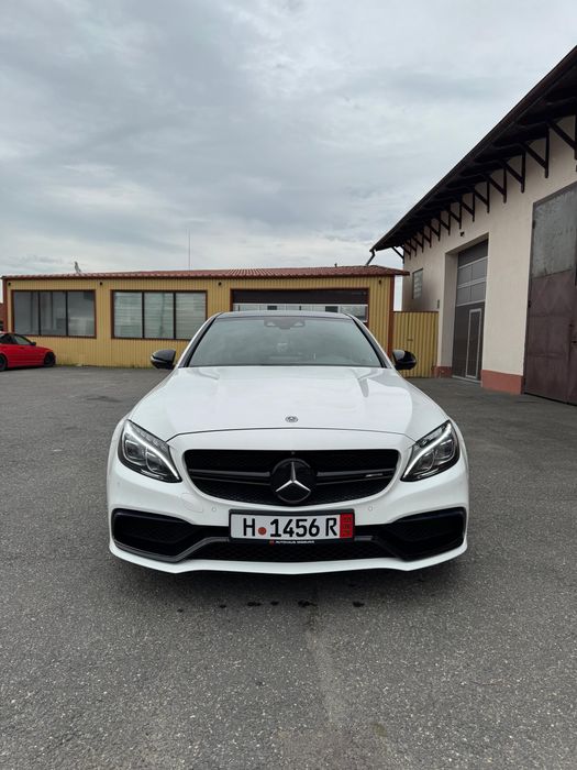MERCEDES-BENZ C-Class 2018