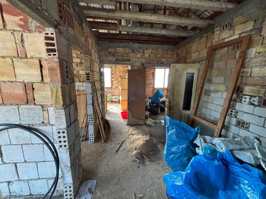 Продава се Къща в Смолян, Стар център - 670 кв.м за 92 €/кв.м - Снимка #5