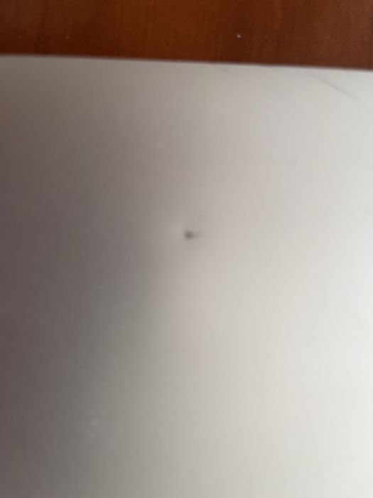 Продавам Macbook pro A1502 8gb памет 1 tb SSD