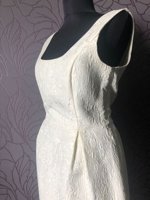 Rochie Oasis cu model in relief