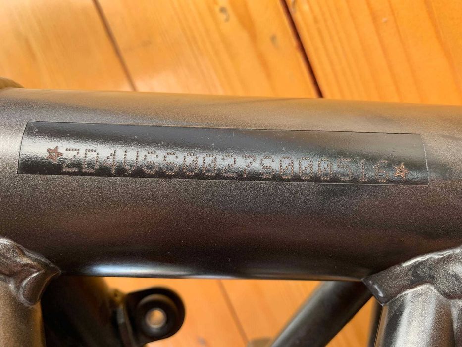 Aprilia SXV 550 Cadru cu acte inmatriculat in anglia