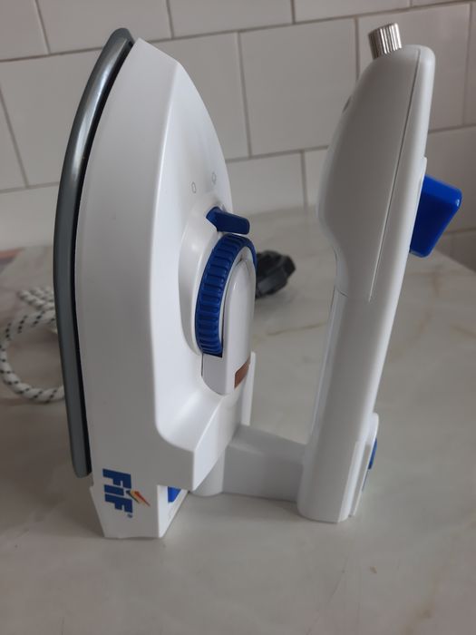 Fier de călcat portabil