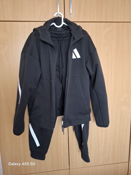 Trening Adidas mărimea S