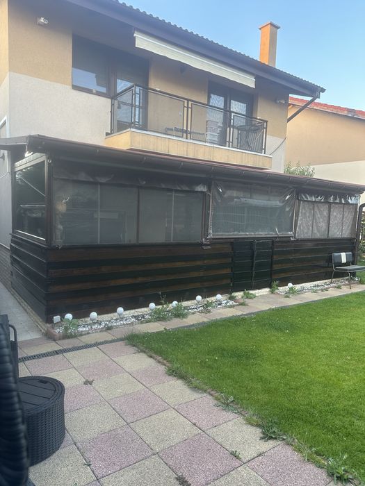Vand  3 rulouri 250 m latime , demontabile pt inchidere terasa