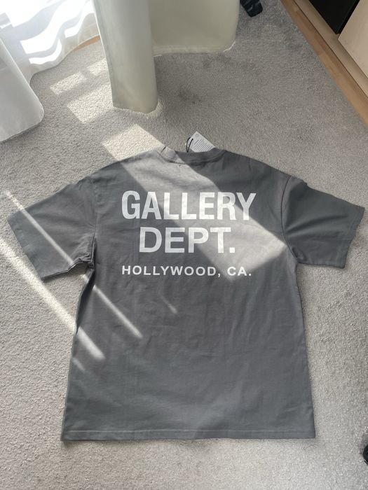 Tricou Gallery Dept