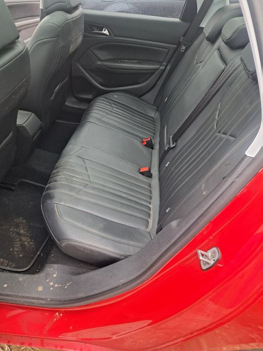 Пежо 308 1.6HDI панорама на части