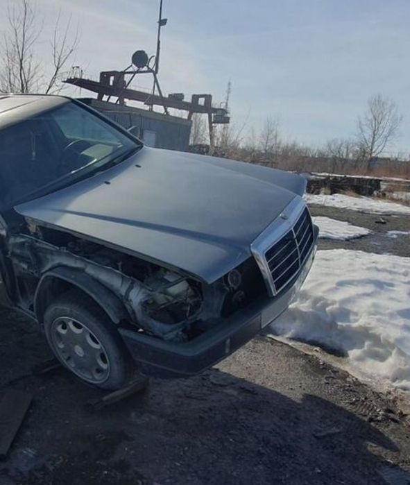 Кузов  Мерседес 124й с документами