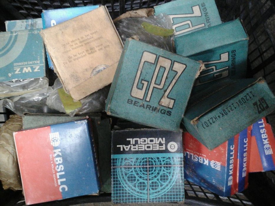 Лагери на много ниски цени в най-различни марки и видове