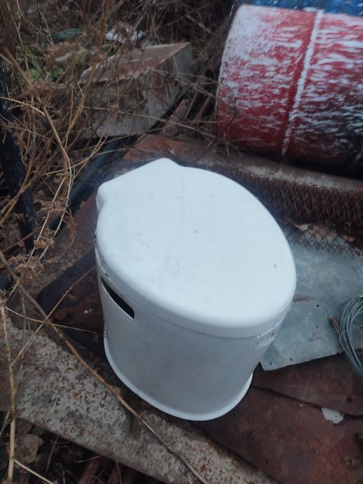 Для инвалидов и пожилых людей Унитаз