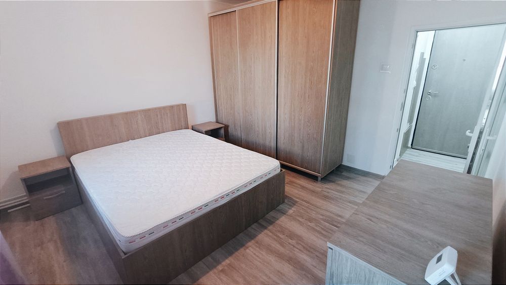 Ofer spre închiriere garsonieră confort 1